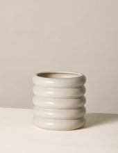 Load image into Gallery viewer, Dolores Planter

