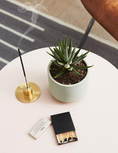 Load image into Gallery viewer, Grant Planter
