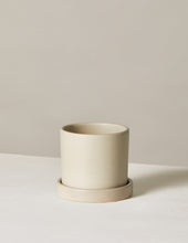 Load image into Gallery viewer, Hyde Planter

