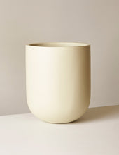 Load image into Gallery viewer, Pallas Floor Planter
